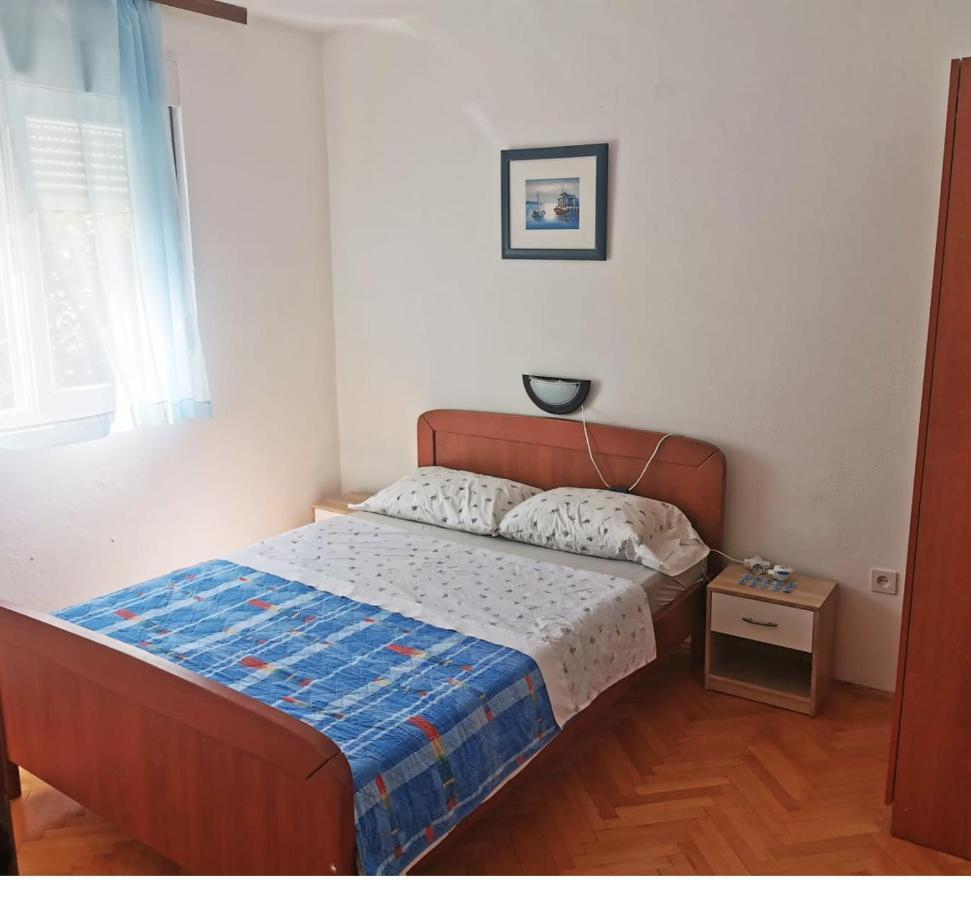 Apartmani Luka Rtina Zewnętrze zdjęcie